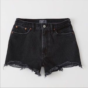 A&F Annie High Rise Black Denim Short